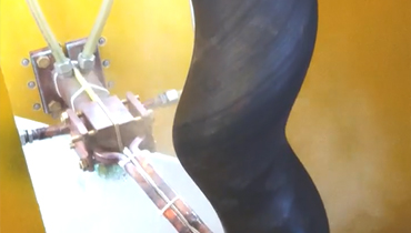 水泵螺旋軸淬火現(xiàn)場(chǎng)